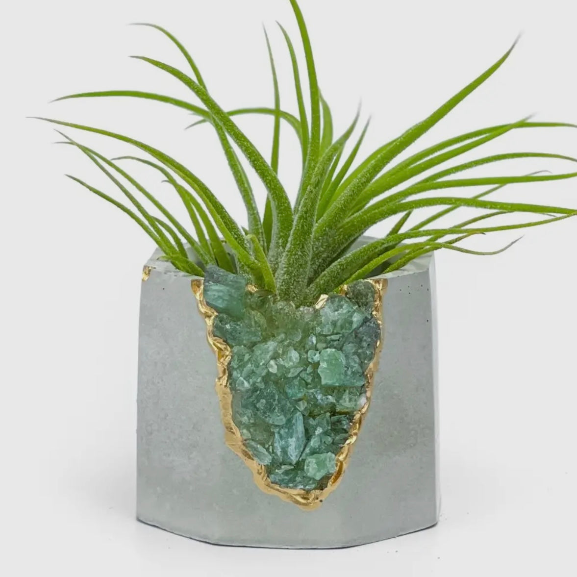 Green Apatite Holder