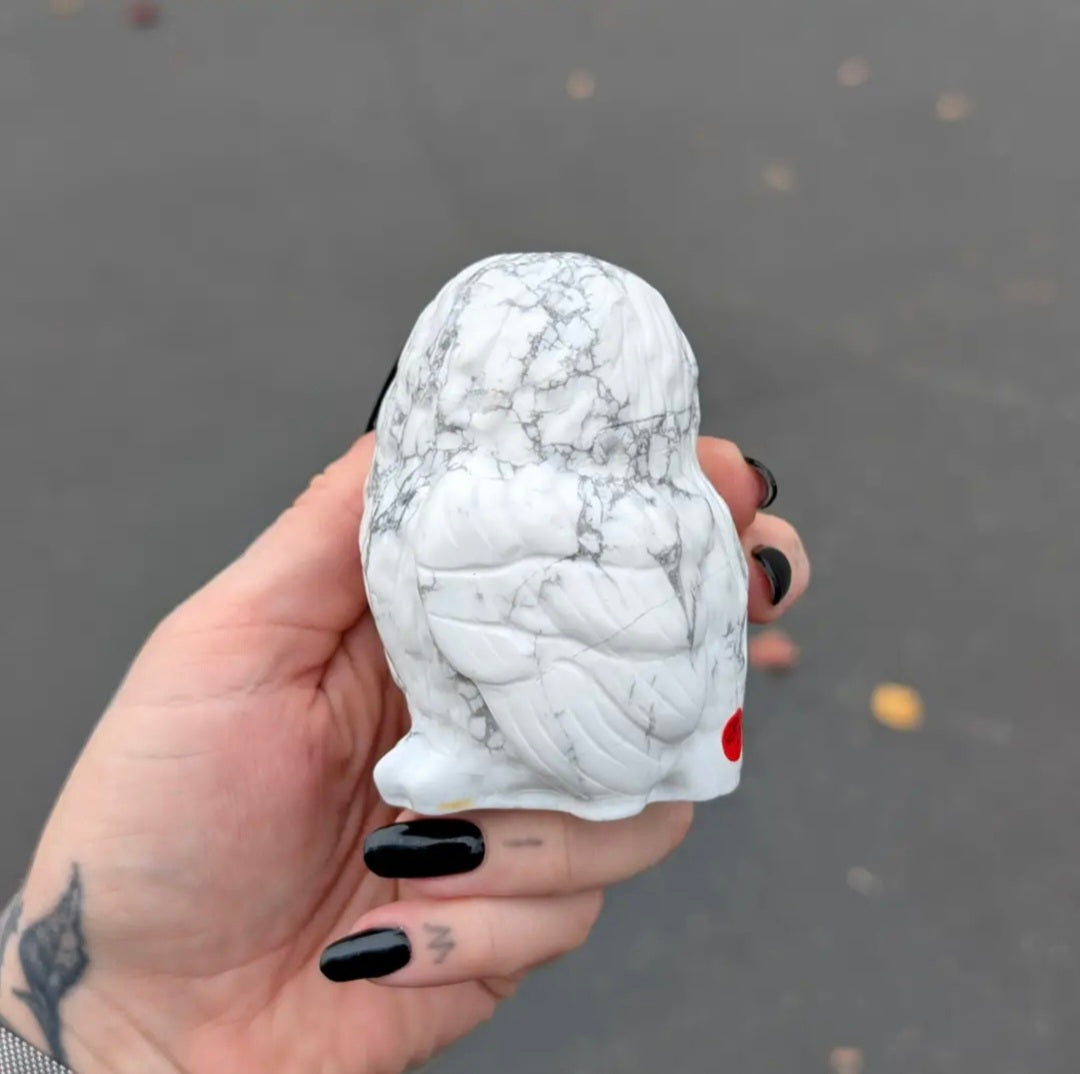 Howlite Owl Carving