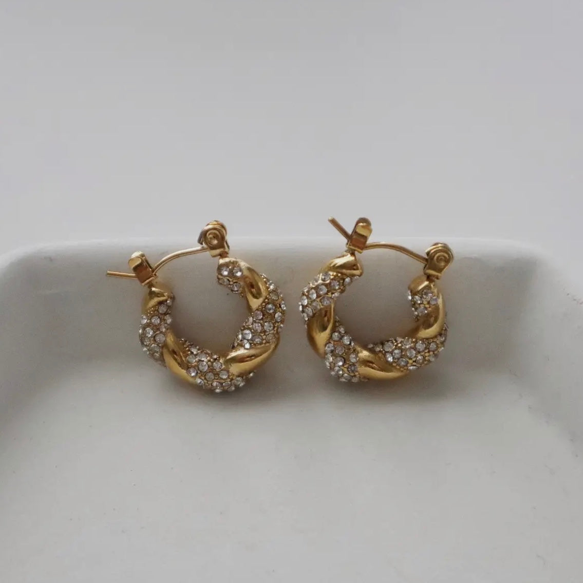 Small Twisted Hoops