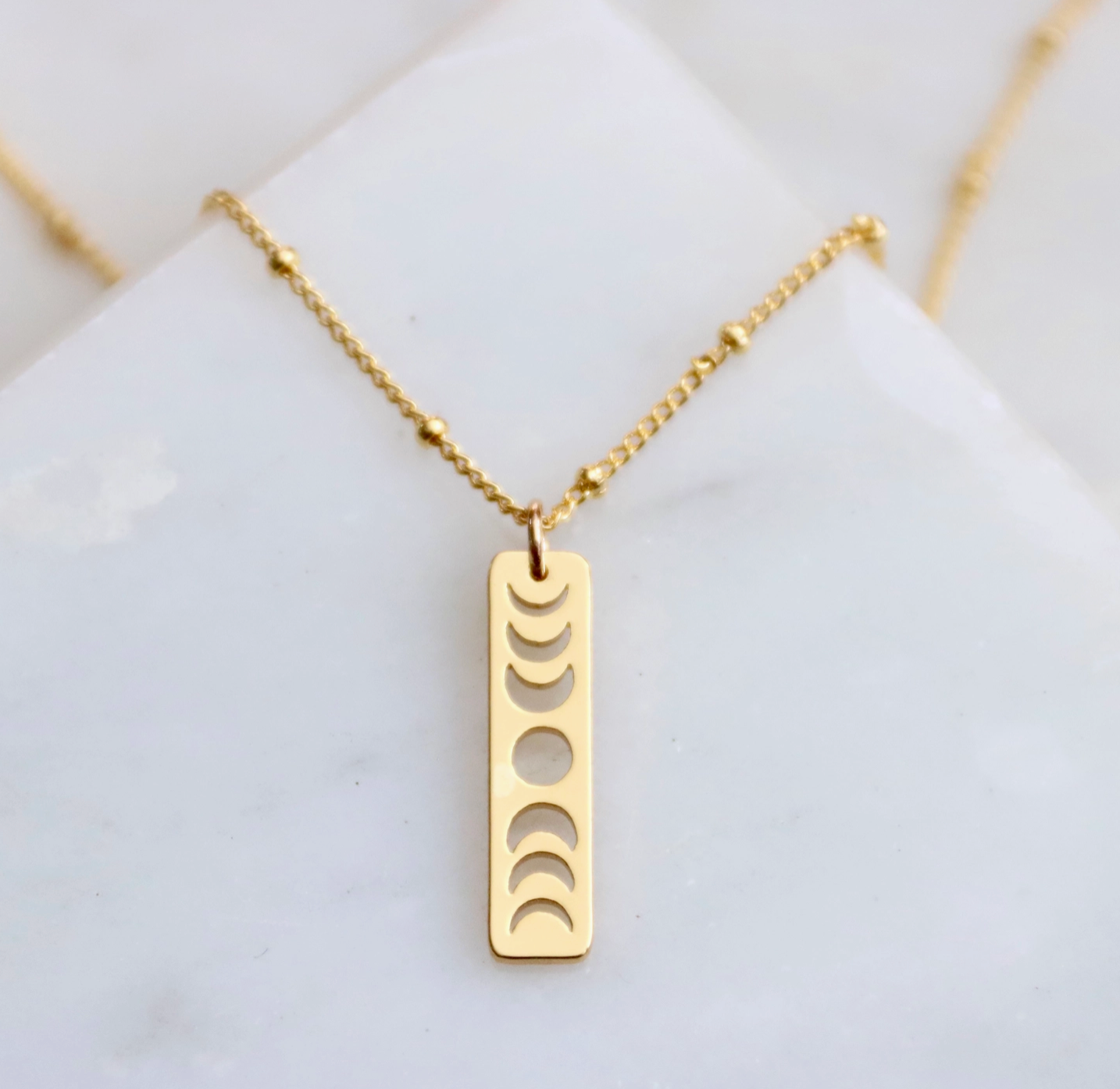Moonphase Necklace