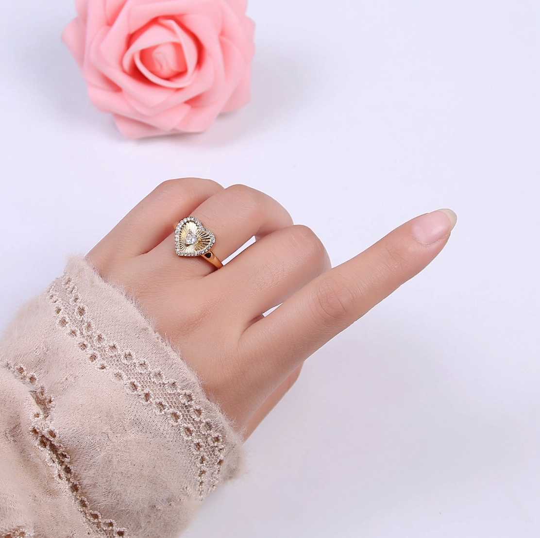 Sunburst Heart Ring