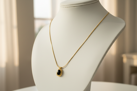 Onyx Pendent Necklace