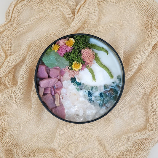 Papatūānuku (Earth Mother) 8oz Crystal Candle