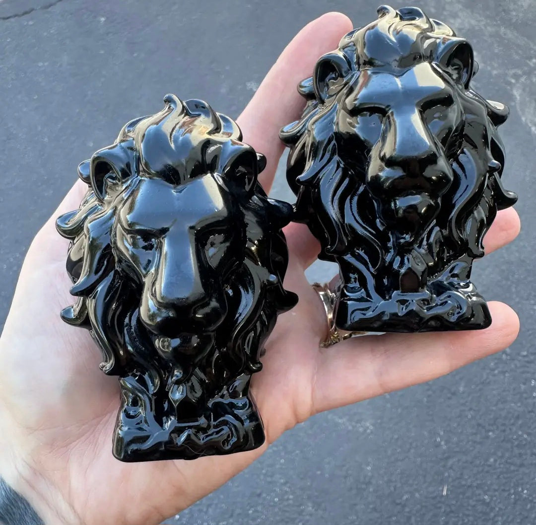Obsidian Lion Carving