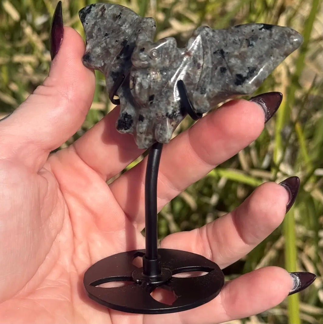 Yooperlite Bat Carving With Stand