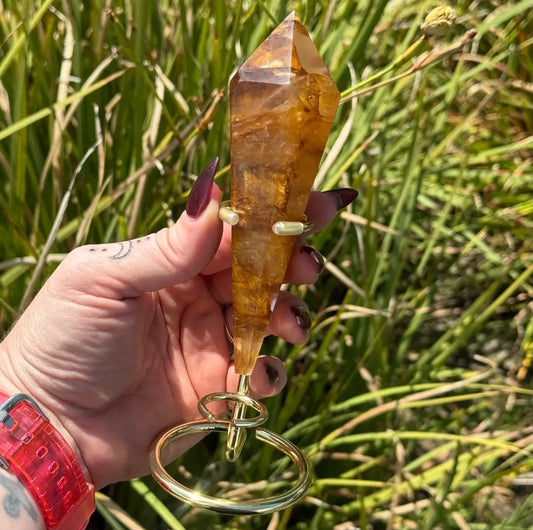 Golden Healer Wand with Gold Stand