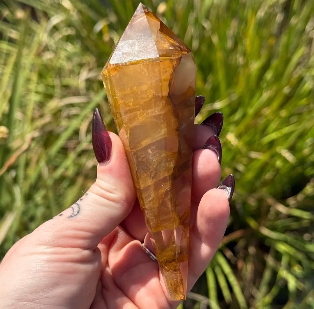 Golden Healer Wand with Gold Stand