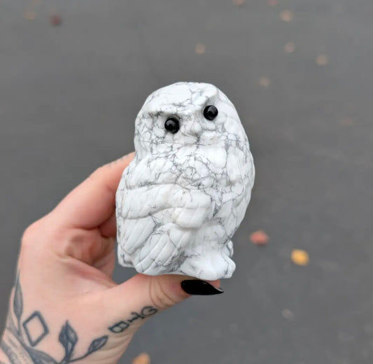 Howlite Owl Carving