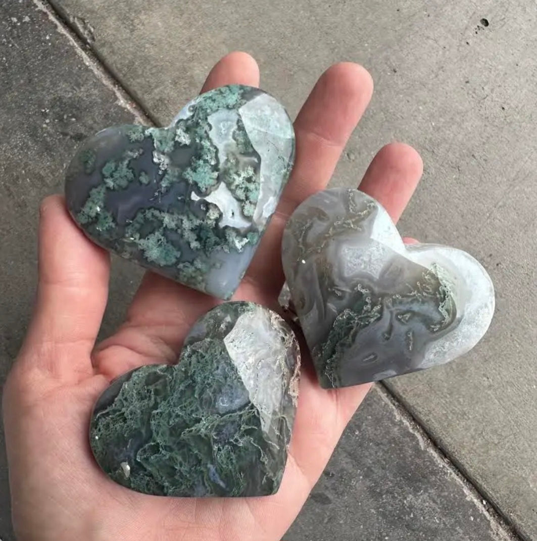 Moss Agate Heart Carving