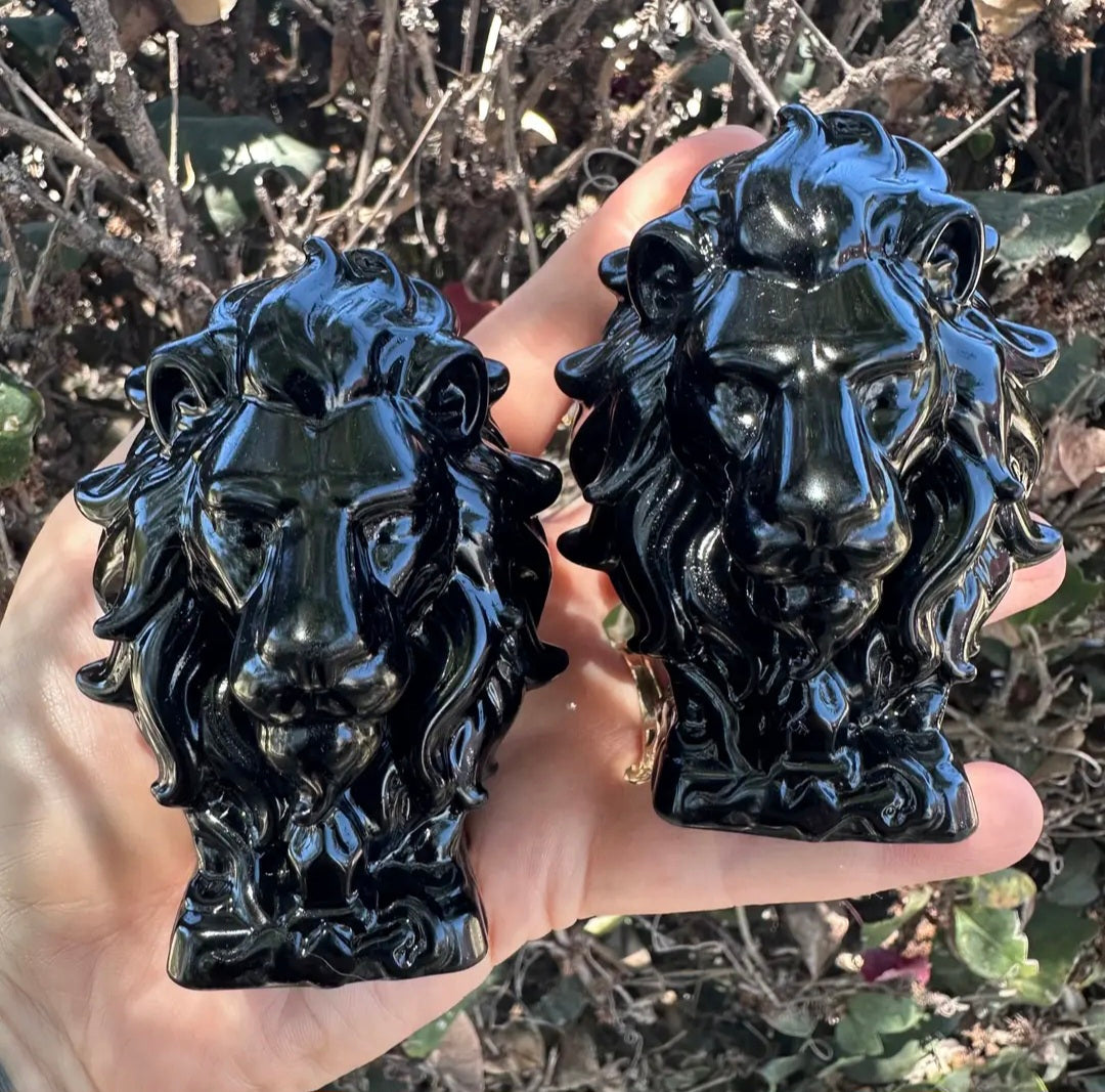 Obsidian Lion Carving