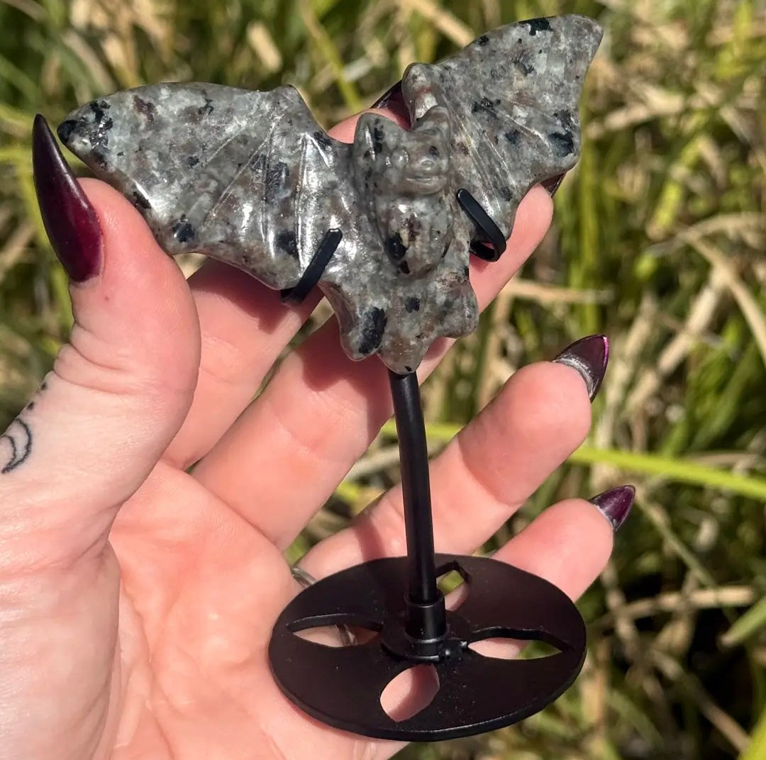 Yooperlite Bat Carving With Stand